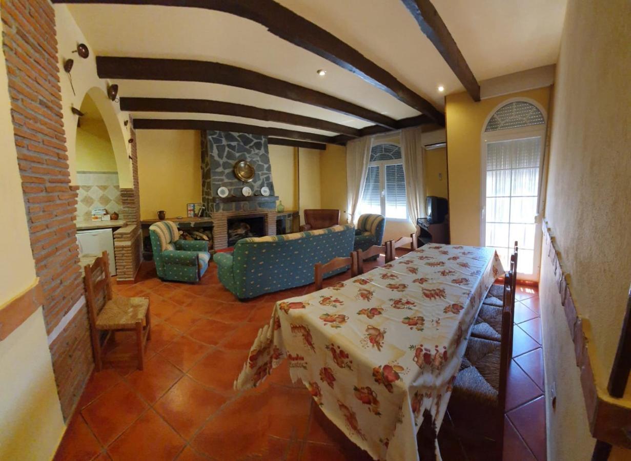 Monte Rosado Viviendas Vacacionales La Peza Extérieur photo